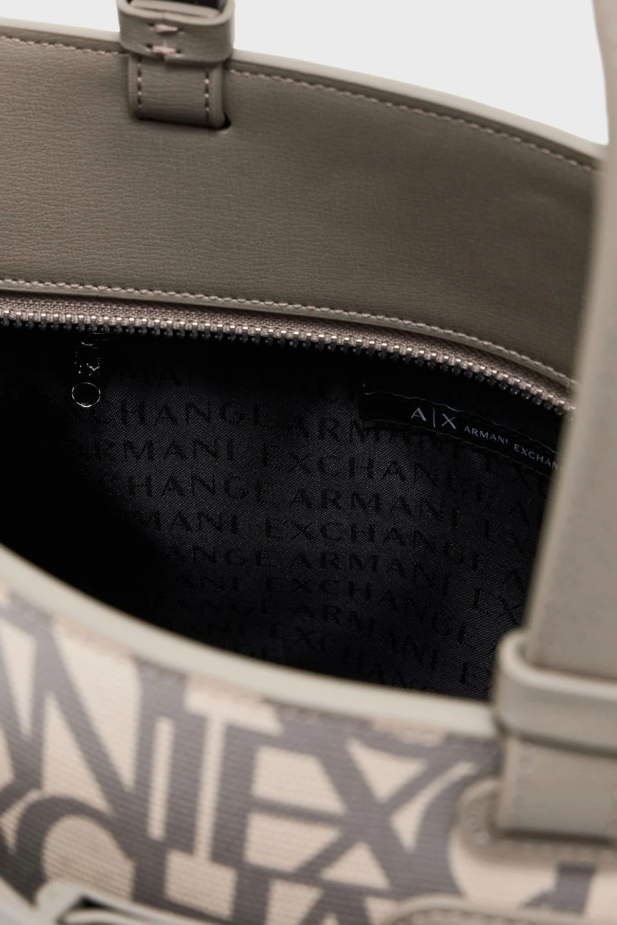 Armani Exchange Logolu Çıkarılabilir Askılı Bayan Çanta 942689 3F742 M1014 BEJ - 7