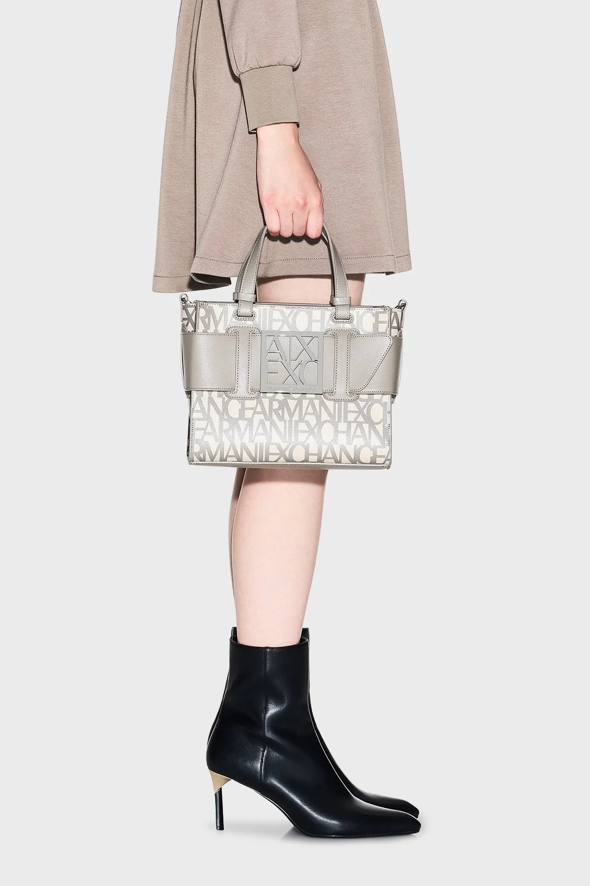 Armani Exchange Logolu Çıkarılabilir Askılı Bayan Çanta 942690 3F742 M1014 BEJ - 4