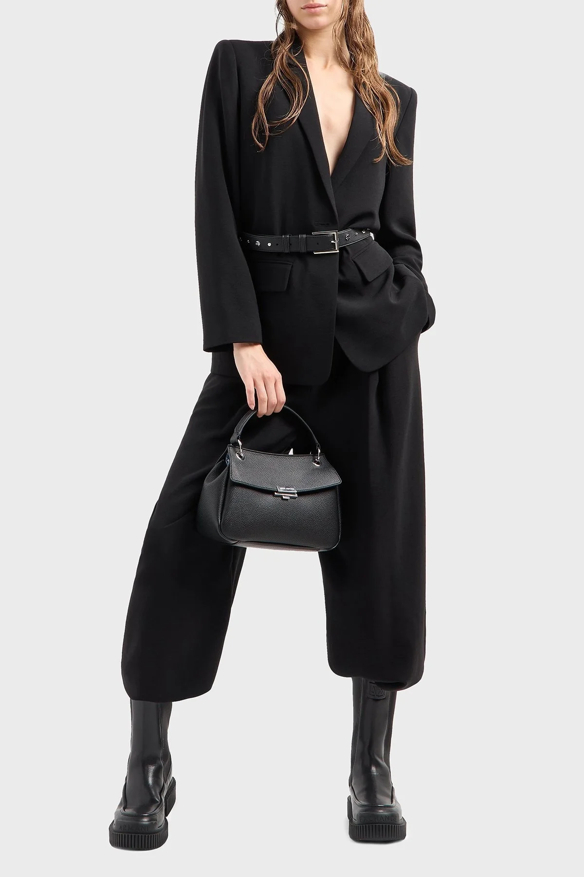 Armani Exchange Logolu Çıkarılabilir Askılı Bayan Çanta 949177 CC783 00020 SİYAH - 9