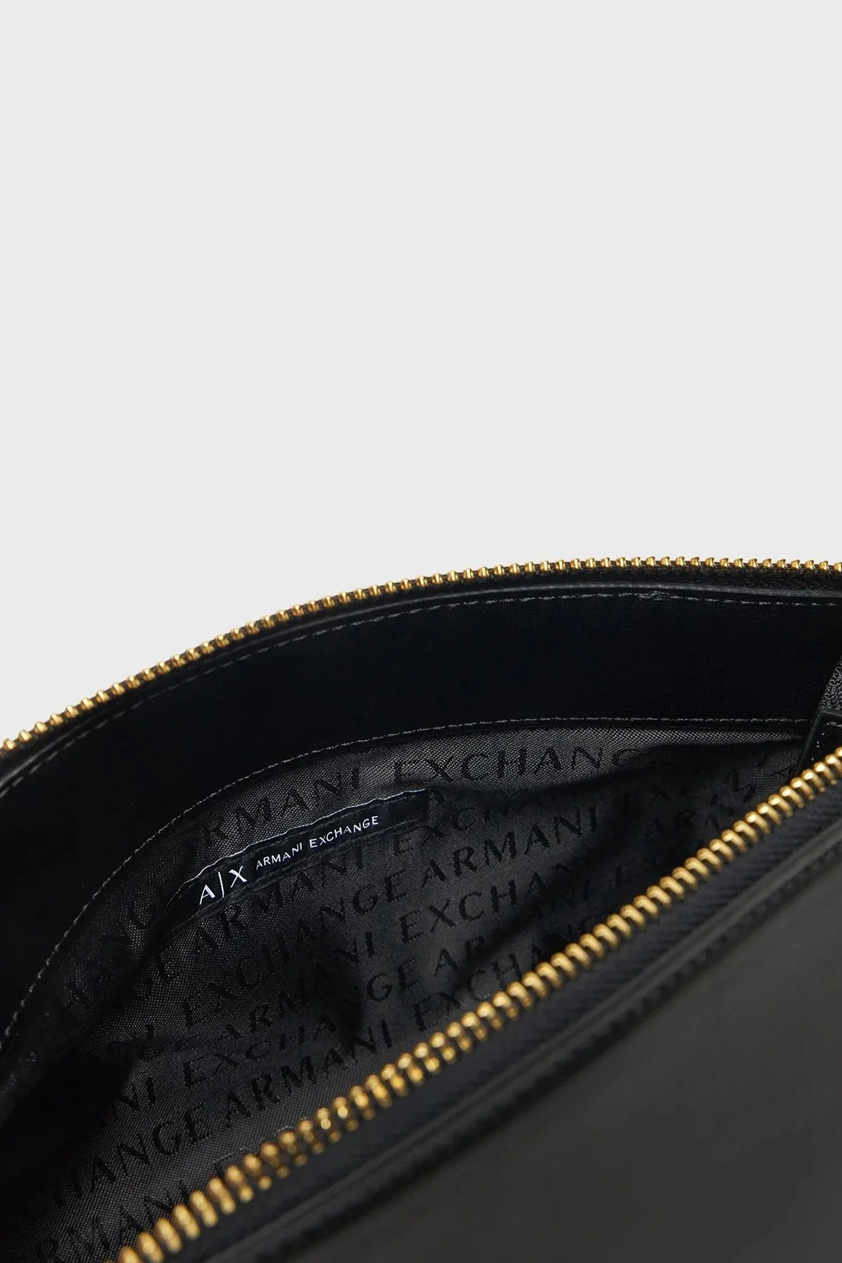 Armani Exchange Logolu Çıkarılabilir Askılı Bayan Çanta XW000304 AF12040 UC001 SİYAH - 8