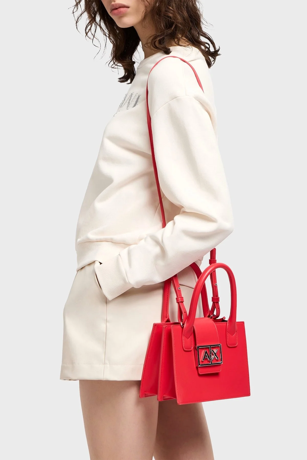 Armani Exchange Logolu Çıkarılabilir Askılı Bayan Çanta XW000306 AF12039 U4236 KIRMIZI - 3