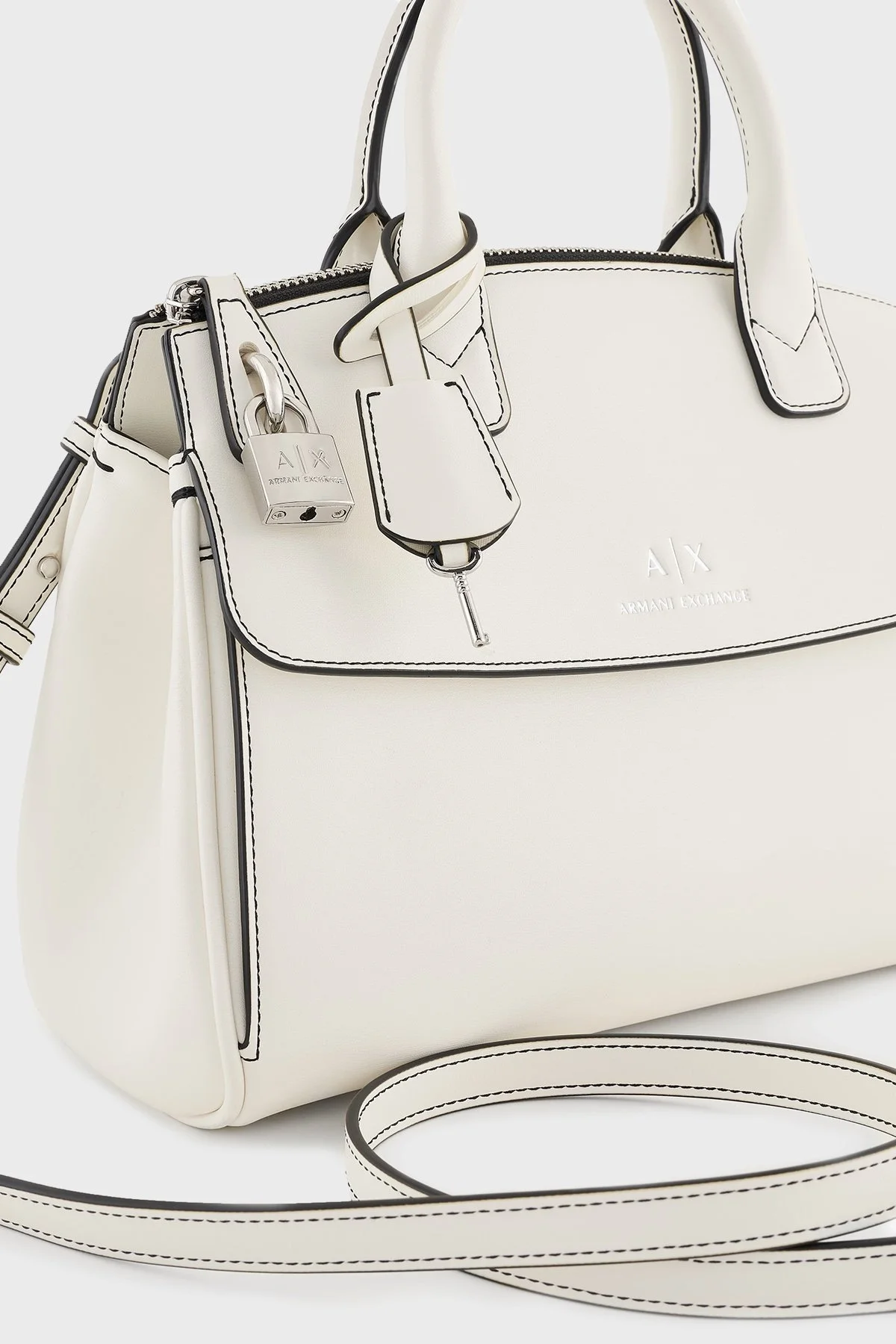 Armani Exchange Logolu Çıkarılabilir Askılı Bayan Çanta XW000307 AF12040 F0003 SİYAH - 6