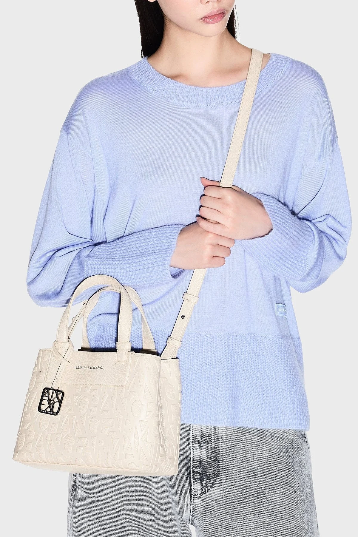 Armani Exchange Logolu Çıkarılabilir Askılı Bayan Çanta XW001576 AF15774 U1092 BEJ - 2