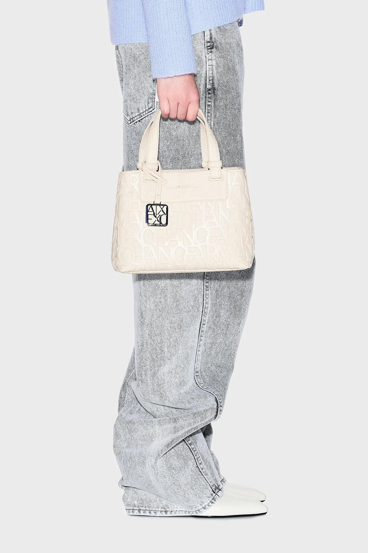 Armani Exchange Logolu Çıkarılabilir Askılı Bayan Çanta XW001576 AF15774 U1092 BEJ - 3