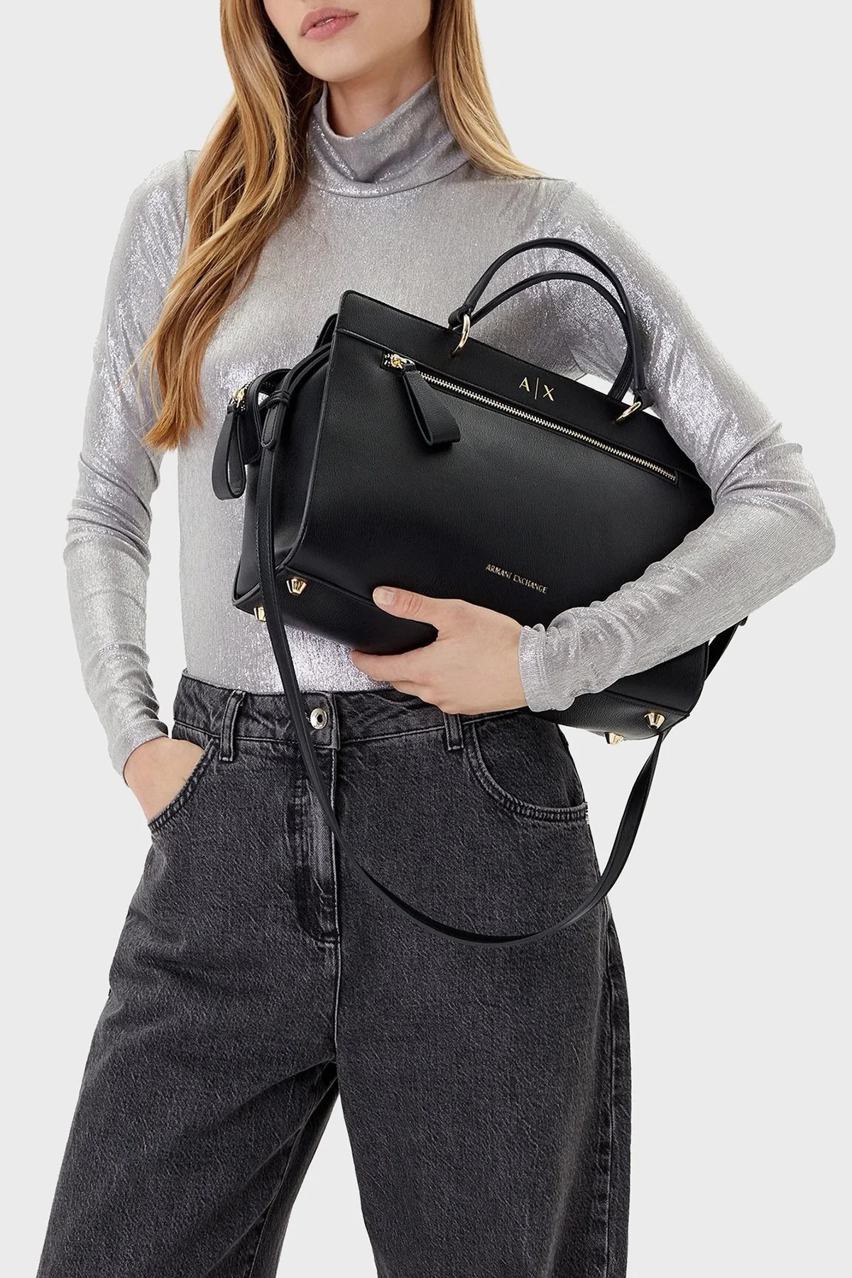 Armani Exchange Logolu Çıkarılabilir Askılı Büyük Bayan Çanta XW001553 AF17117 UC001 SİYAH - 2