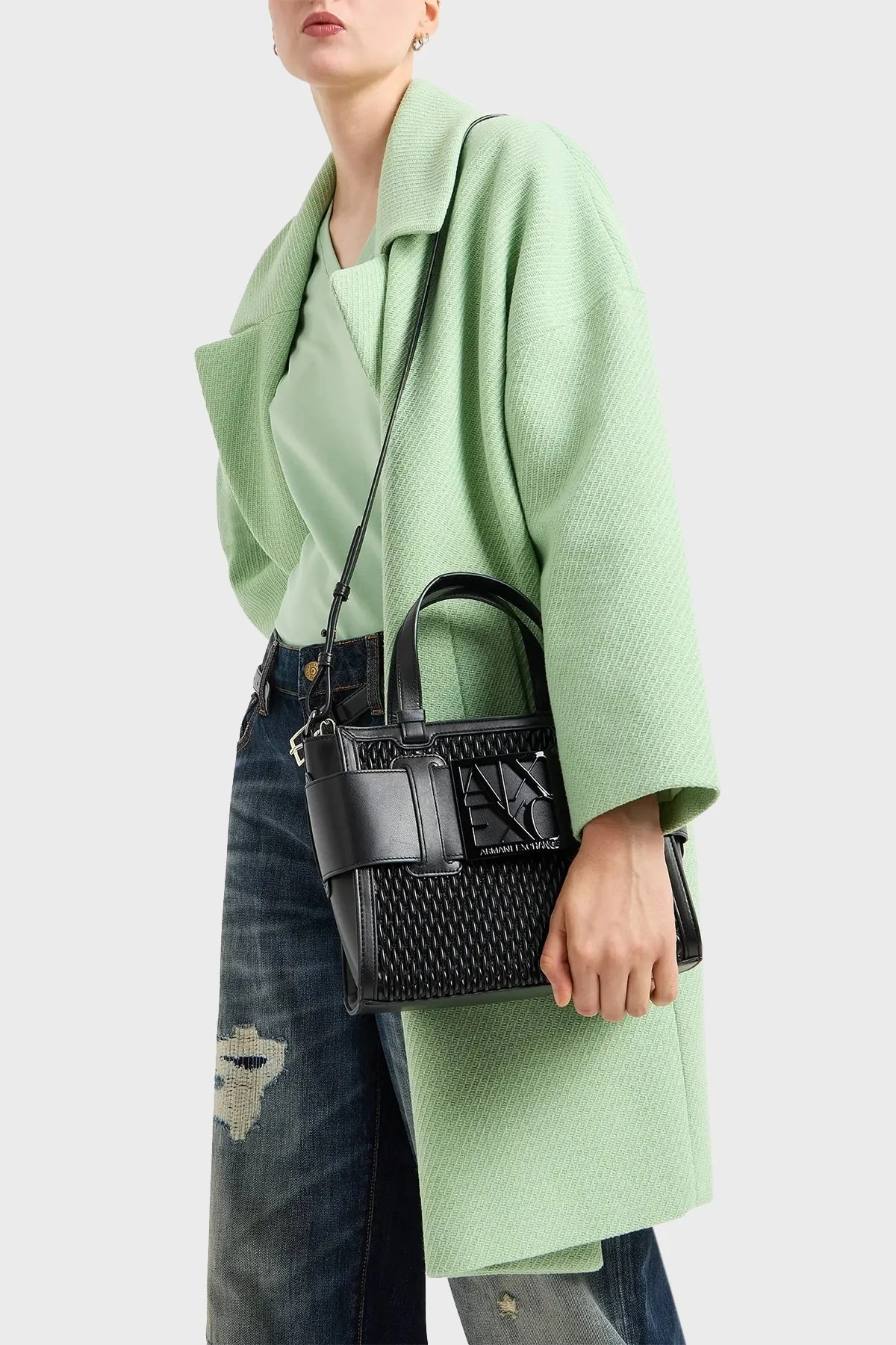 Armani Exchange Logolu Çıkarılabilir Askılı Delikli Tote Bayan Çanta 942690 4F798 00020 SİYAH - 3