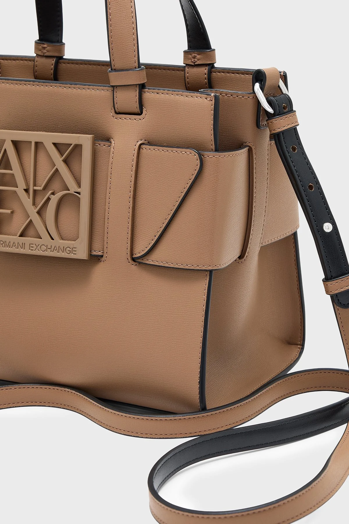 Armani Exchange Logolu Çıkarılabilir Askılı Kadın Çanta 942690 0A874 U6186 Taba - 6
