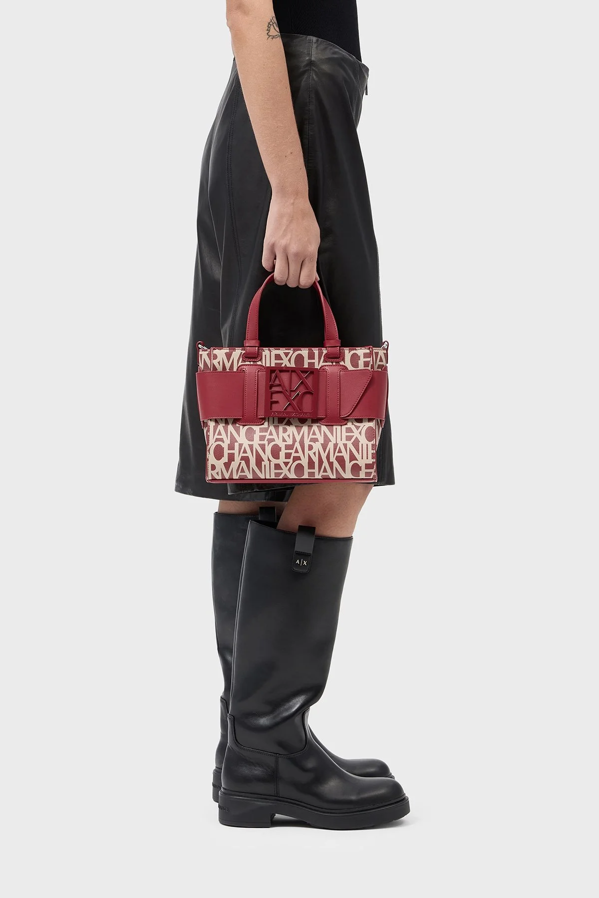 Armani Exchange Logolu Çıkarılabilir Askılı Kadın Çanta 942690 3F742 M5151 Kırmızı - 3