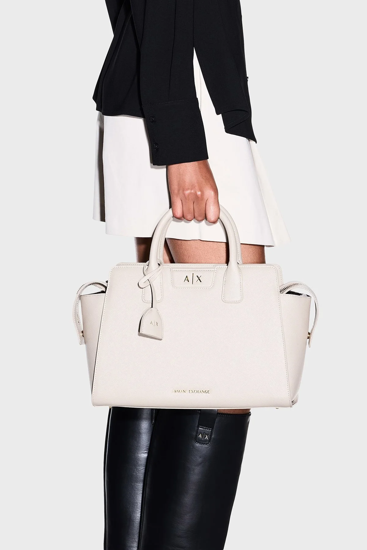 Armani Exchange Logolu Çıkarılabilir Askılı Kadın Çanta XW002159 AF26570 U6208 Ekru - 2