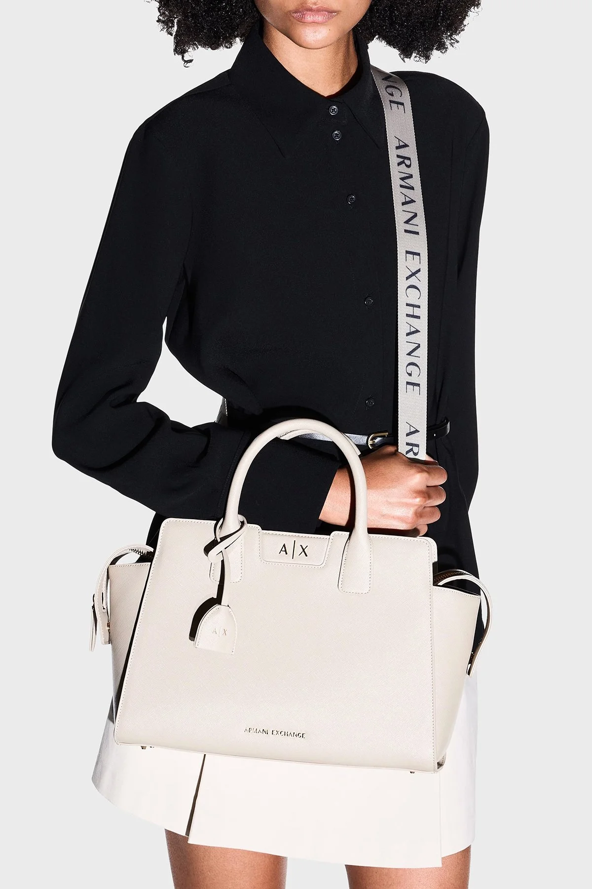 Armani Exchange Logolu Çıkarılabilir Askılı Kadın Çanta XW002159 AF26570 U6208 Ekru - 3