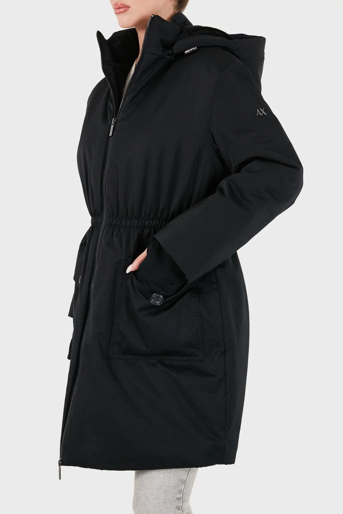 Armani Exchange Logolu Çıkarılabilir Kapüşonlu Yaka Diz Üstü Astarlı Kadın Ceket XW002998 AF25761 UC001 Siyah - 5
