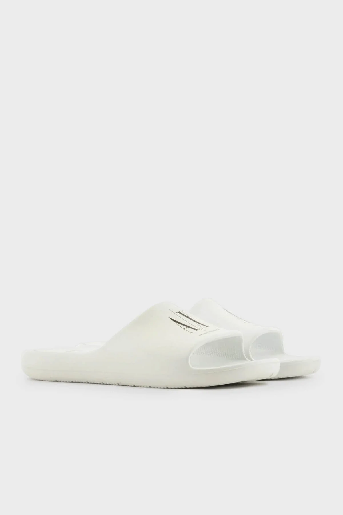 Armani Exchange Logolu Düz Erkek Terlik XUP012 XV675 K488 BEYAZ-SİYAH - 2