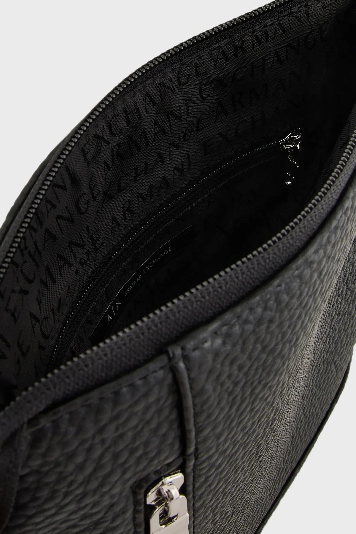 Armani Exchange Logolu Erkek Çanta 952652 CC828 00020 SİYAH - 4