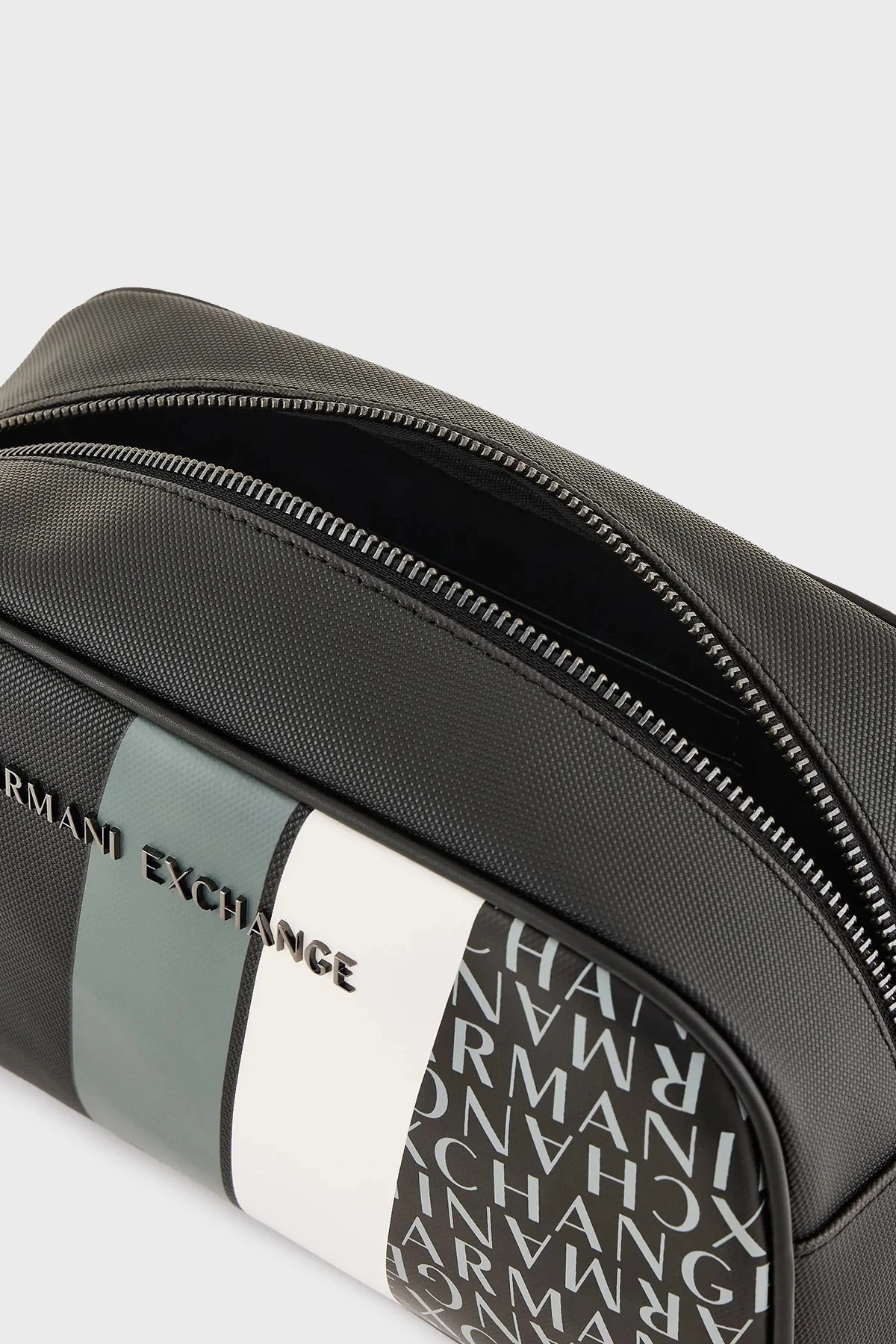 Armani Exchange Logolu Erkek Çanta XM000166 AF11935 MC044 SİYAH - 3