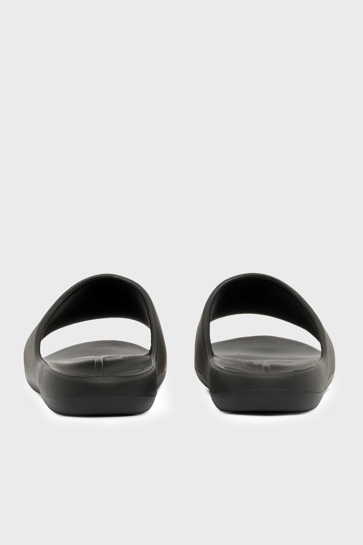 Armani Exchange Logolu Erkek Terlik XM002744 AF23456 MC011 Siyah Beyaz - 5