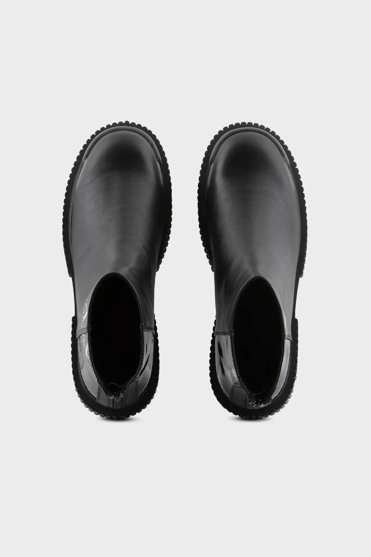 Armani Exchange Logolu Fermuarlı Bayan Bot XDM009 XV742 K001 SİYAH - 3