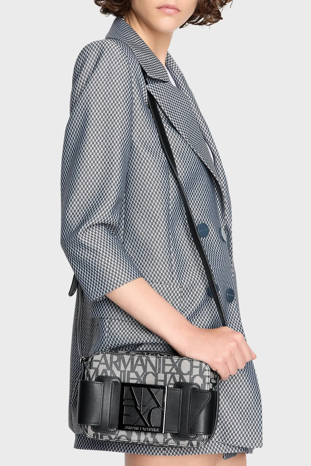 Armani Exchange Logolu Fermuarlı Kadın Çanta 942699 3F742 00850 SİYAH-GRİ - 2