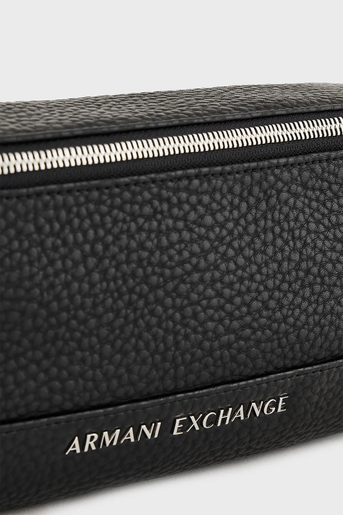 Armani Exchange Logolu Fermuarlı Erkek Bel Çantası 952612 CC828 00020 SİYAH - 5
