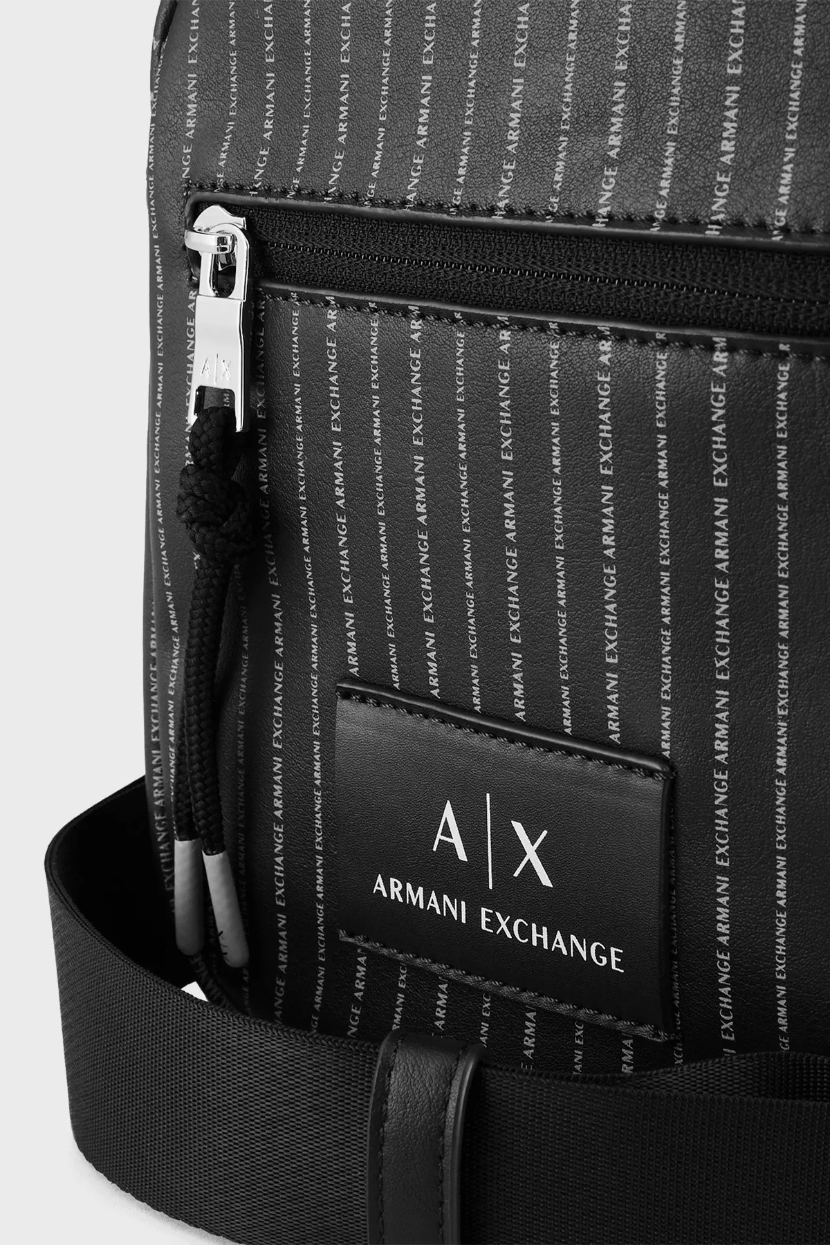 Armani Exchange Logolu Fermuarlı Erkek Çanta 952388 CC825 00020 SİYAH - 5