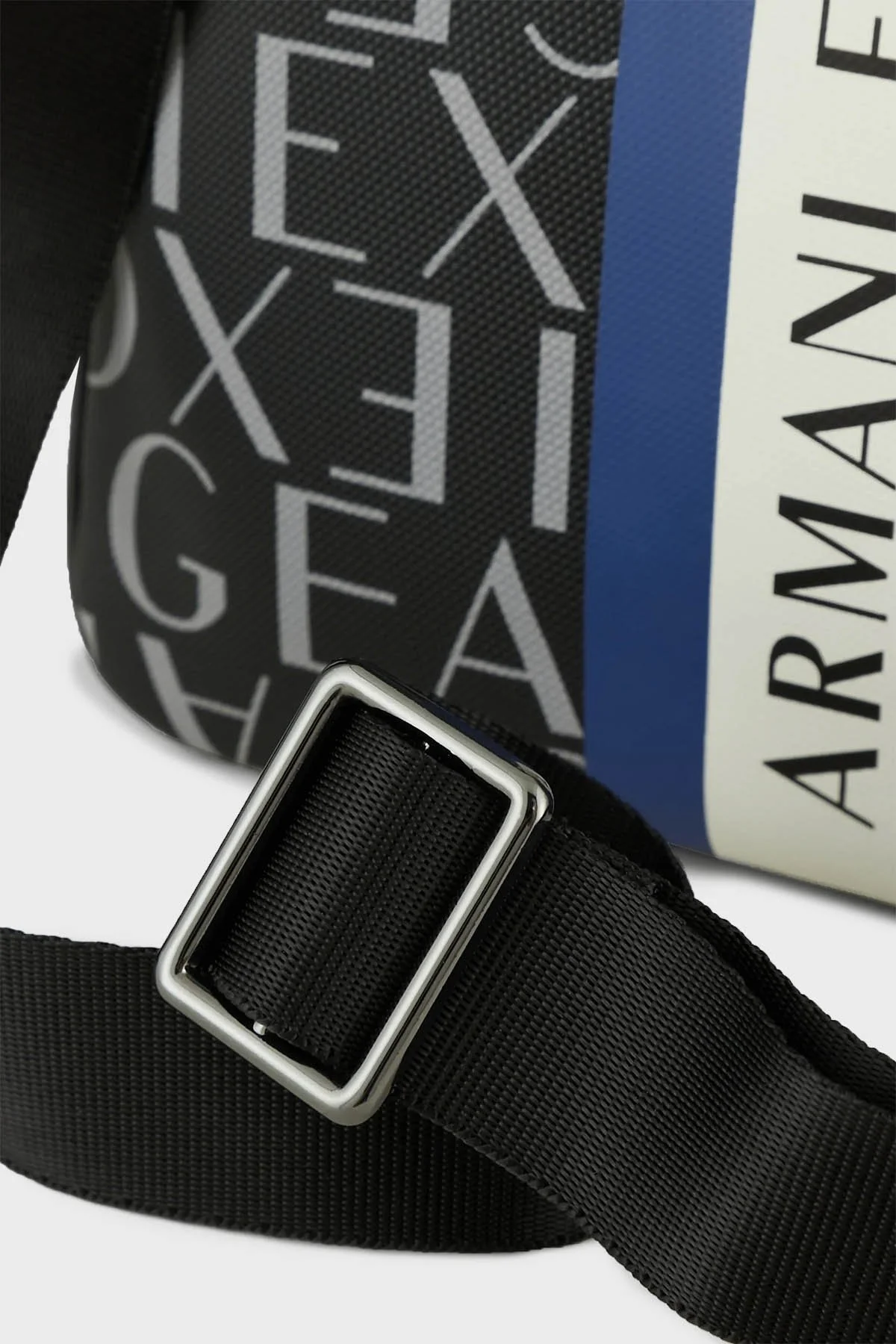 Armani Exchange Logolu Fermuarlı Erkek Çanta 952397 CC831 00020 SİYAH - 3
