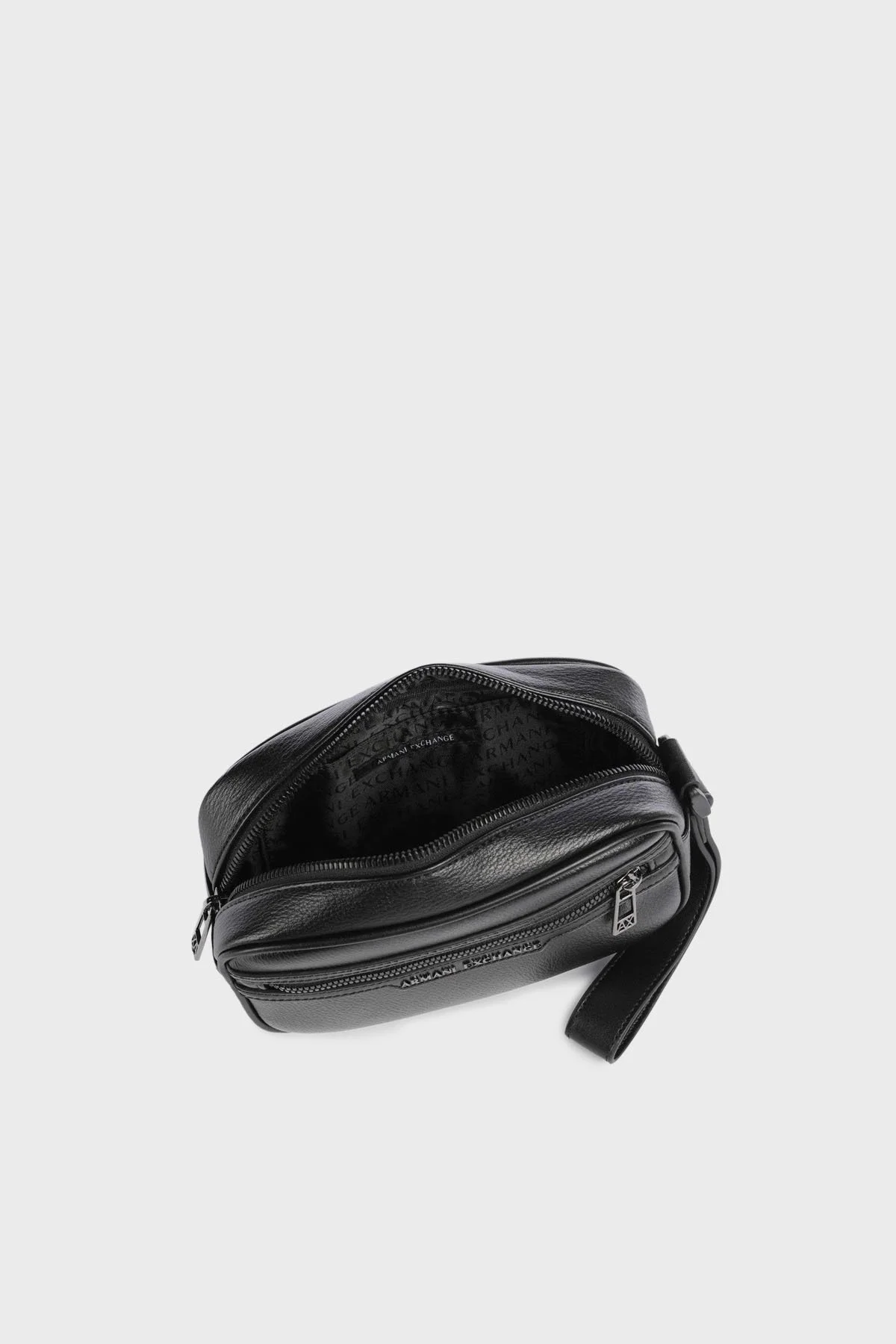 Armani Exchange Logolu Fermuarlı Erkek Çanta XM002000 AF17205 MC105 SİYAH - 7