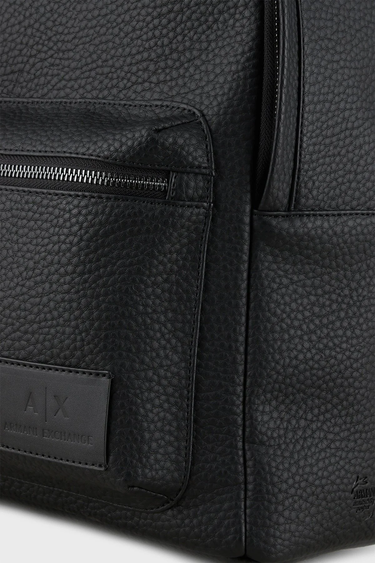 Armani Exchange Logolu Fermuarlı Erkek Sırt Çantası 952442 2F882 00020 SİYAH - 5