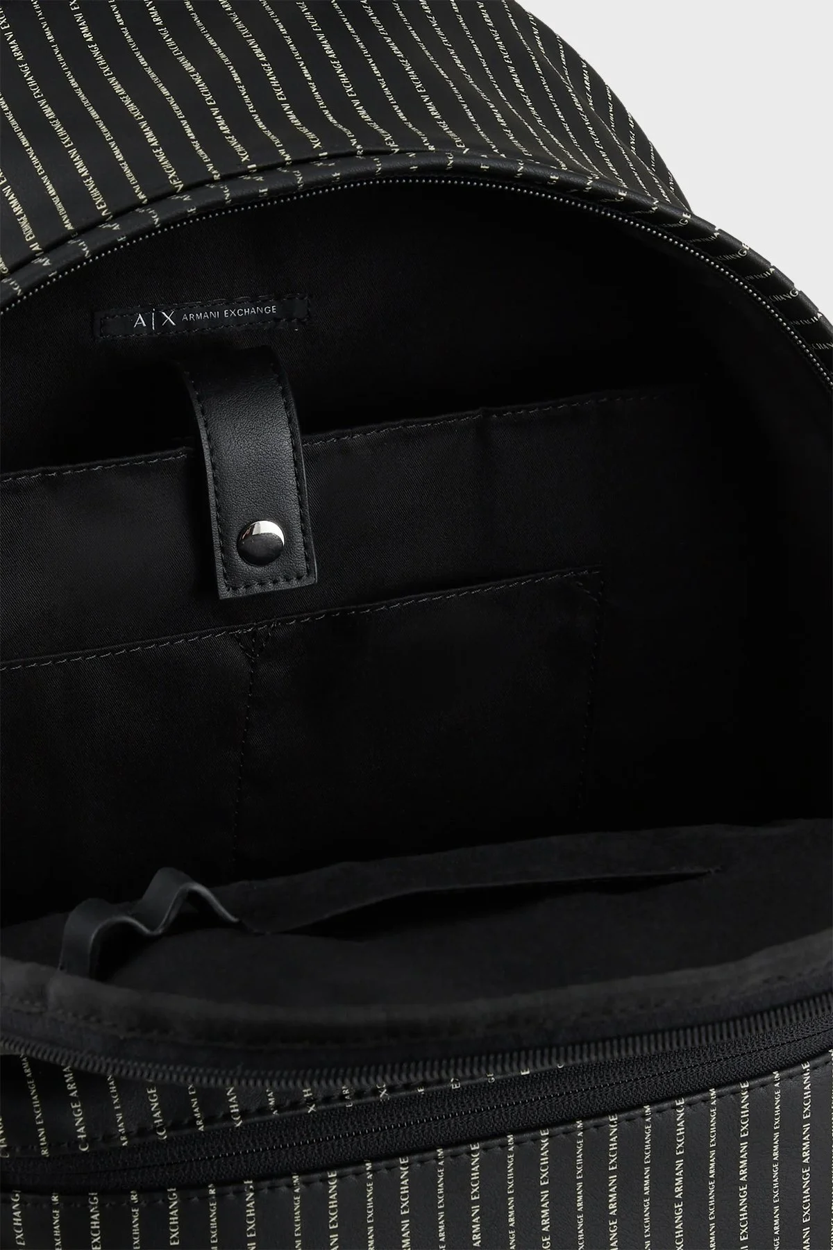 Armani Exchange Logolu Fermuarlı Erkek Sırt Çantası 952442 CC825 00020 SİYAH - 5