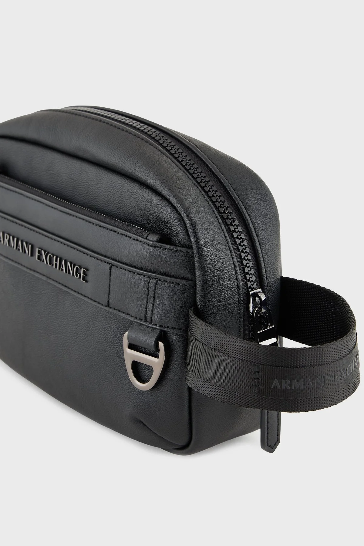 Armani Exchange Logolu Fermuarlı Kozmetik Erkek Çanta XM000255 AF11925 UC001 SİYAH - 12