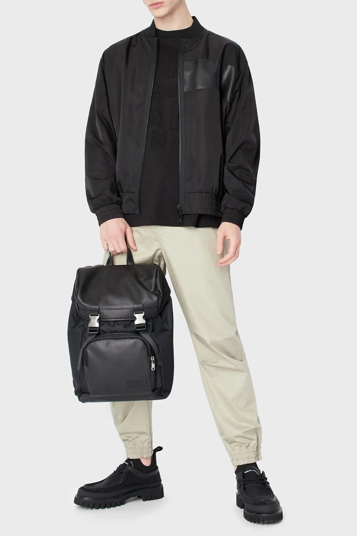 Armani Exchange Logolu Fermuarlı Regular Fit Erkek Mont 3RZB13 ZN99Z 1200 SİYAH - 3