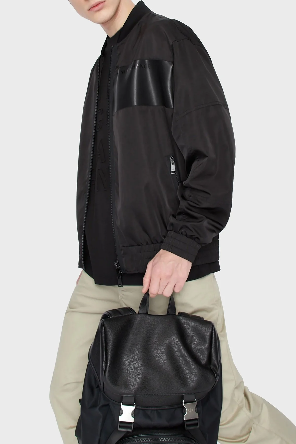 Armani Exchange Logolu Fermuarlı Regular Fit Erkek Mont 3RZB13 ZN99Z 1200 SİYAH - 4