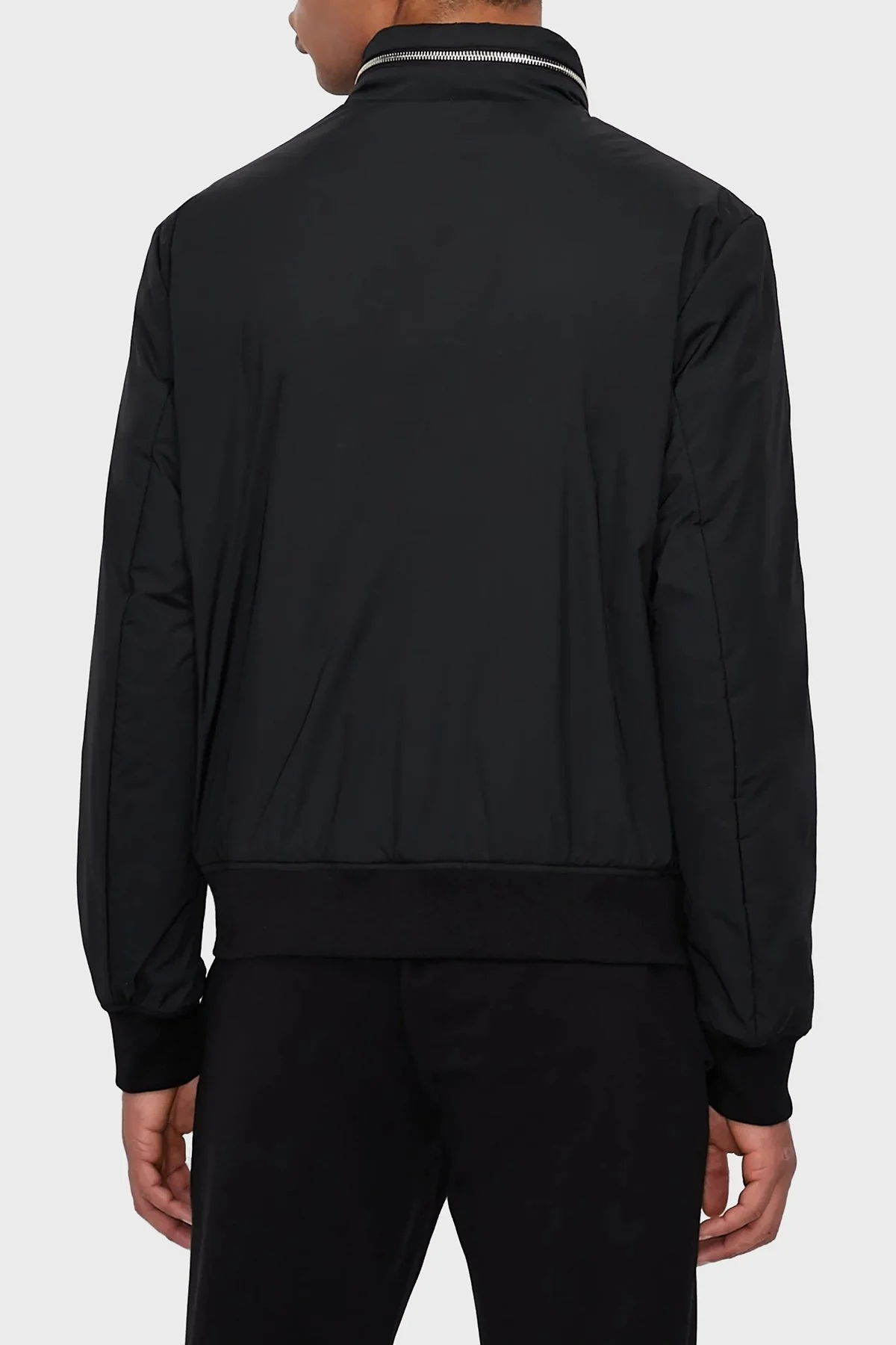 Armani Exchange Logolu Gizli Kapüşonlu Regular Fit Erkek Mont 8NZB60 ZN97Z 1200 SİYAH - 3