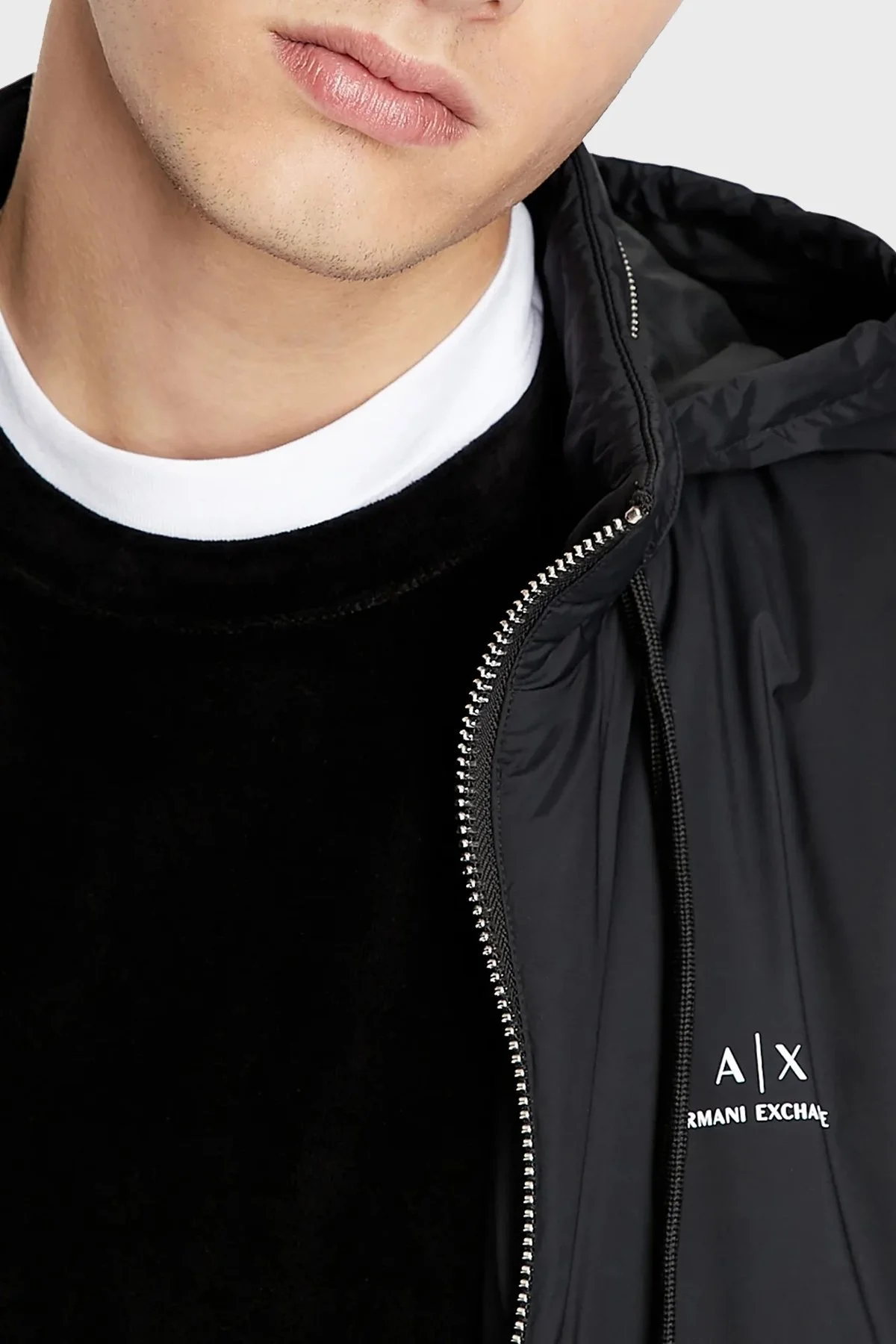 Armani Exchange Logolu Gizli Kapüşonlu Regular Fit Erkek Mont 8NZB60 ZN97Z 1200 SİYAH - 6