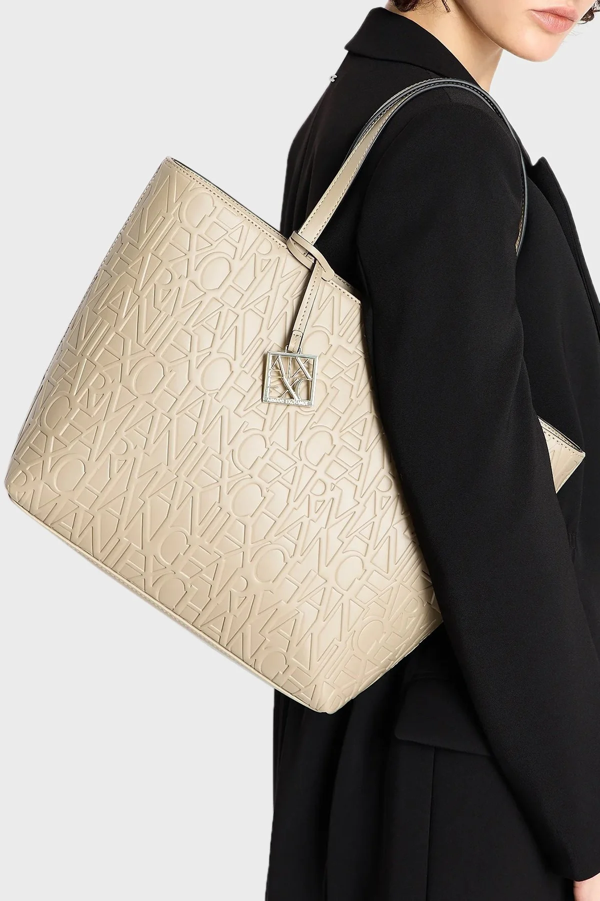 Armani Exchange Logolu İç Bölmeli Bayan Çanta 942650 CC793 09752 TOPRAK - 2