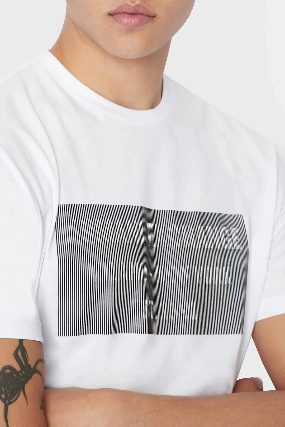 Armani Exchange Logolu Jarse Pamuklu Bisiklet Yaka Regular Fit Erkek T Shirt 3RZTHT ZJBYZ 1100 BEYAZ - 4