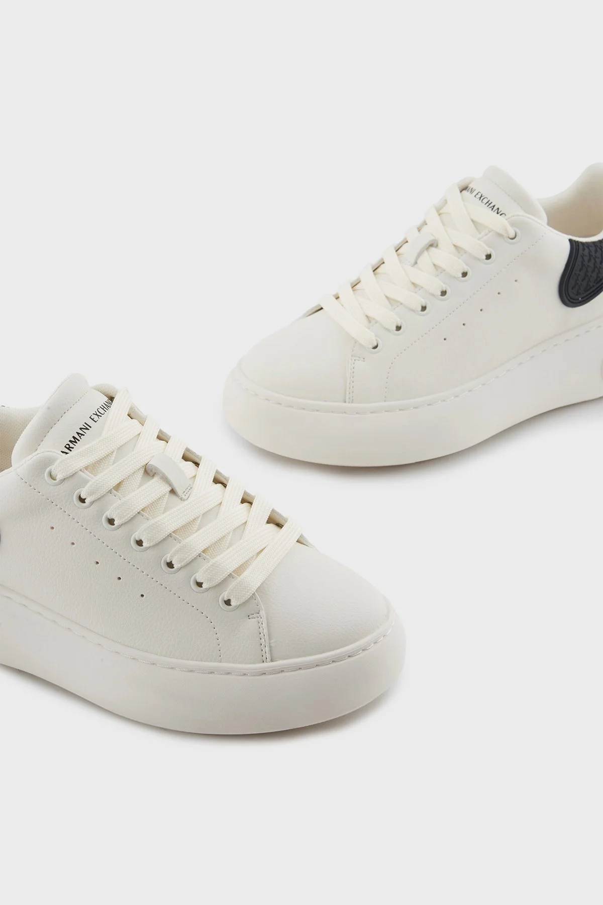 Armani Exchange Logolu Kalın Taban Sneaker Bayan Ayakkabı XW002149 AF19528 M0017 EKRU-SİYAH - 4