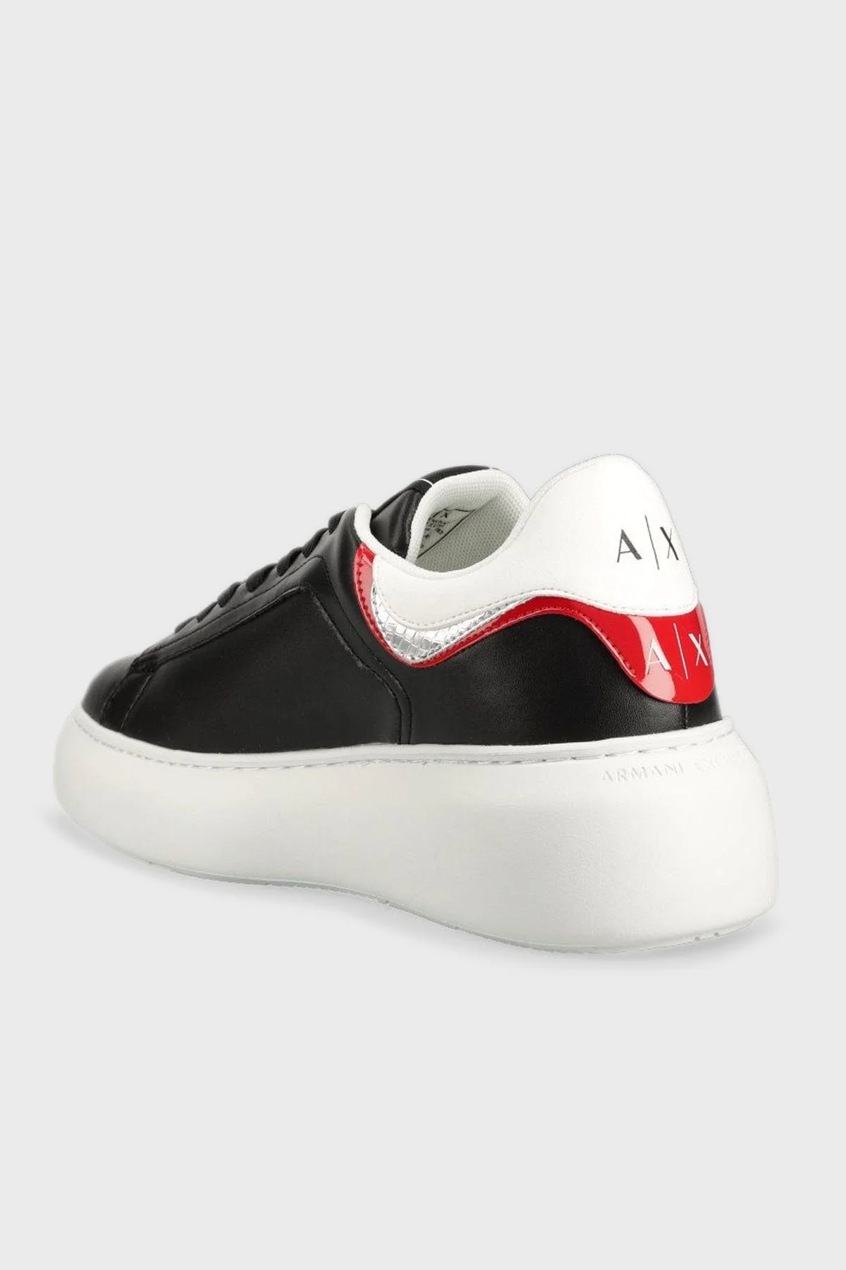 Armani Exchange Logolu Kalın Tabanlı Sneaker Bayan Ayakkabı XDX108 XV731 K596 SİYAH-KIRMIZI-BEYAZ - 3