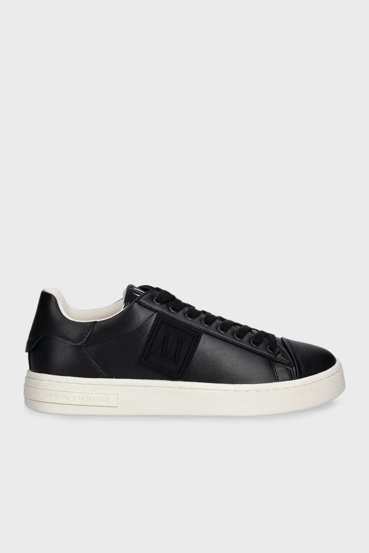 Armani Exchange Logolu Kalın Tabanlı Sneaker Erkek Ayakkabı XM001990 AF17451 UC001 SİYAH - 1