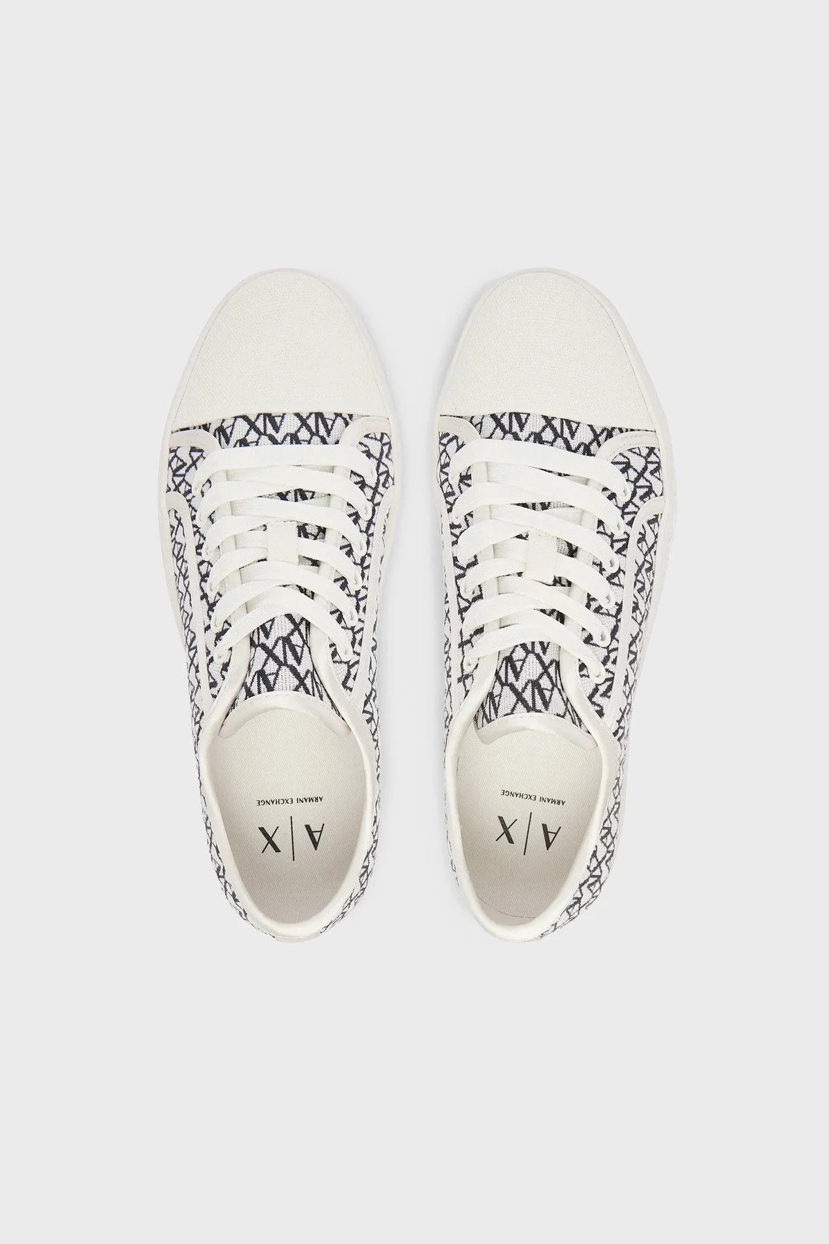 Armani Exchange Logolu Kalın Tabanlı Sneaker Kadın Ayakkabı XW002786 AF23055 MZ266 BEYAZ-LACİVERT - 3