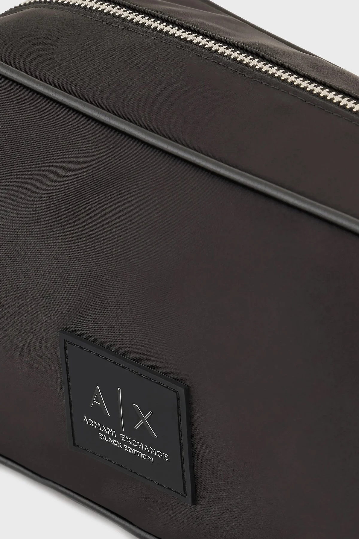 Armani Exchange Logolu Kısa Saplı Erkek Çanta XM000108 AF10406 UC001 SİYAH - 4