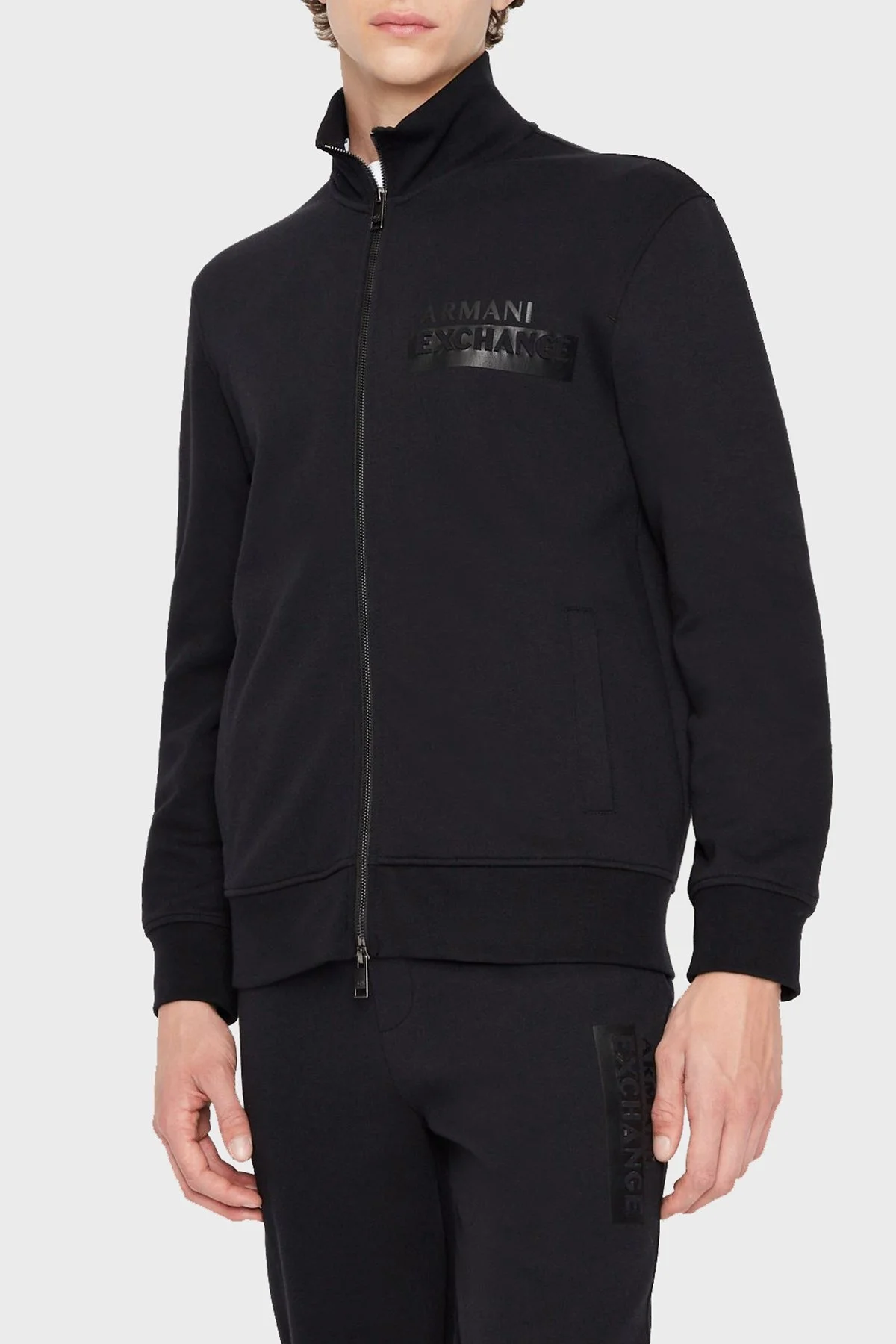 Armani Exchange Logolu Pamuklu Fermuarlı Dik Yaka Regular Fit Erkek Sweat 6LZMBF ZJCAZ 1200 SİYAH - 1