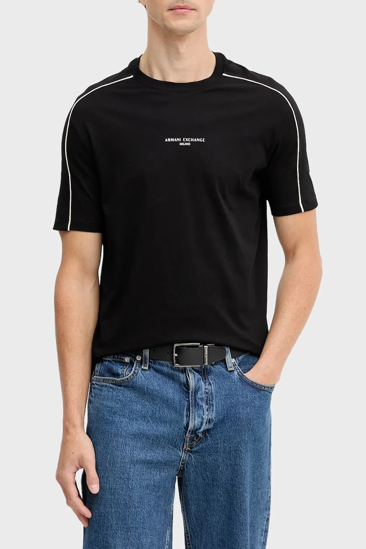 Armani Exchange Logolu Pamuklu Regular Fit Bisiklet Yaka Erkek T Shirt XM001360 AF10358 UC001 SİYAH - 1