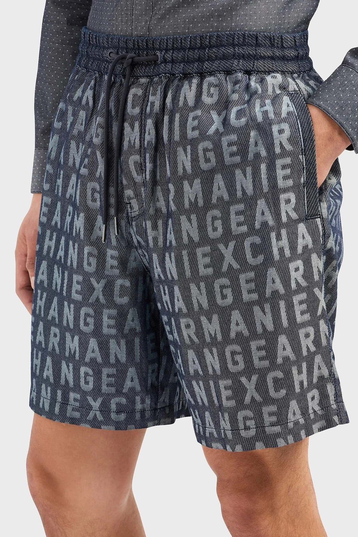 Armani Exchange Logolu Pamuklu Regular Fit Erkek Short 3DZSD1 Z1WAZ 05HC LACİVERT - 3