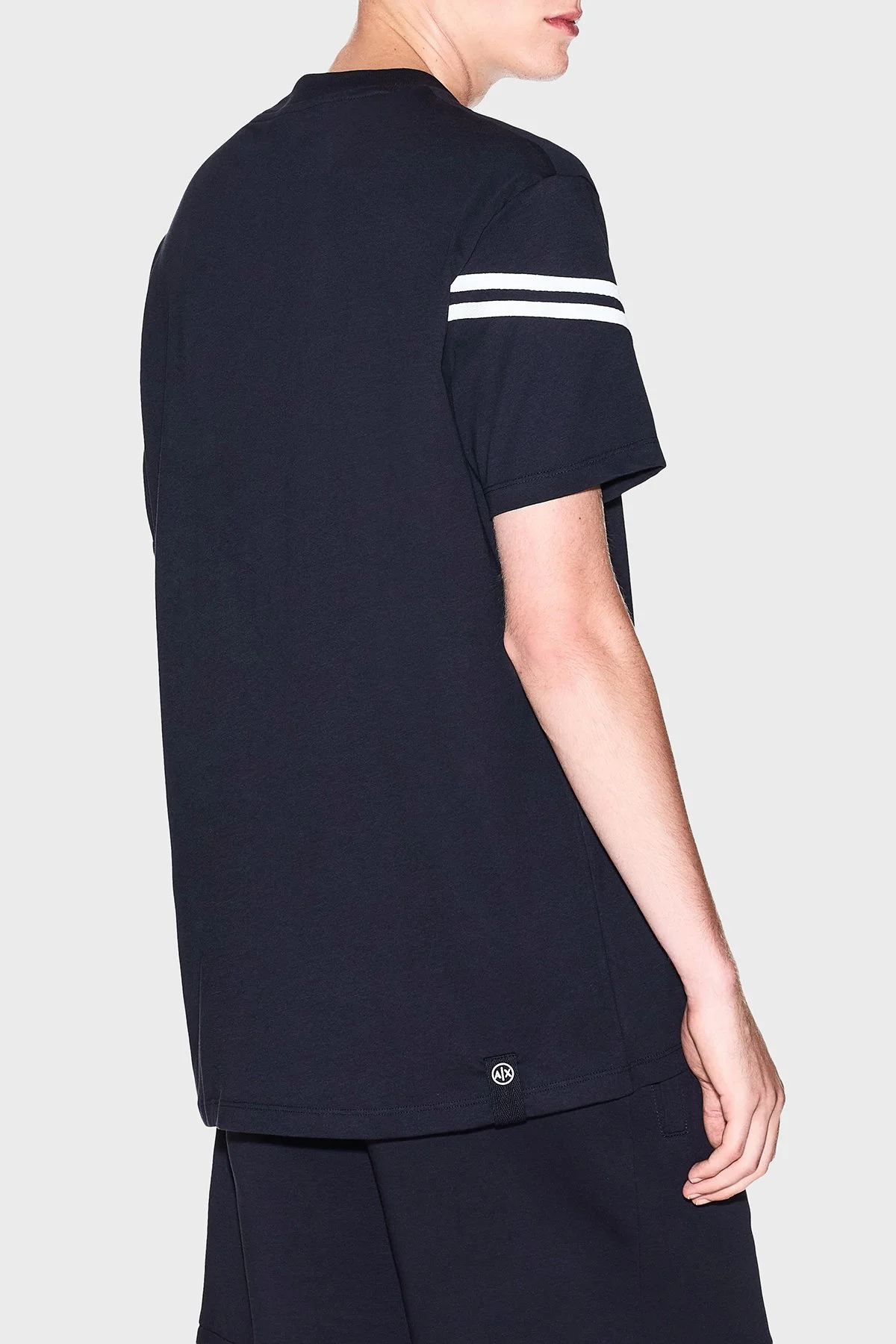 Armani Exchange Logolu Pamuklu Şerit Detaylı Regular Fit Bisiklet Yaka Erkek T Shirt XM001081 AF12308 UB101 LACİVERT - 8