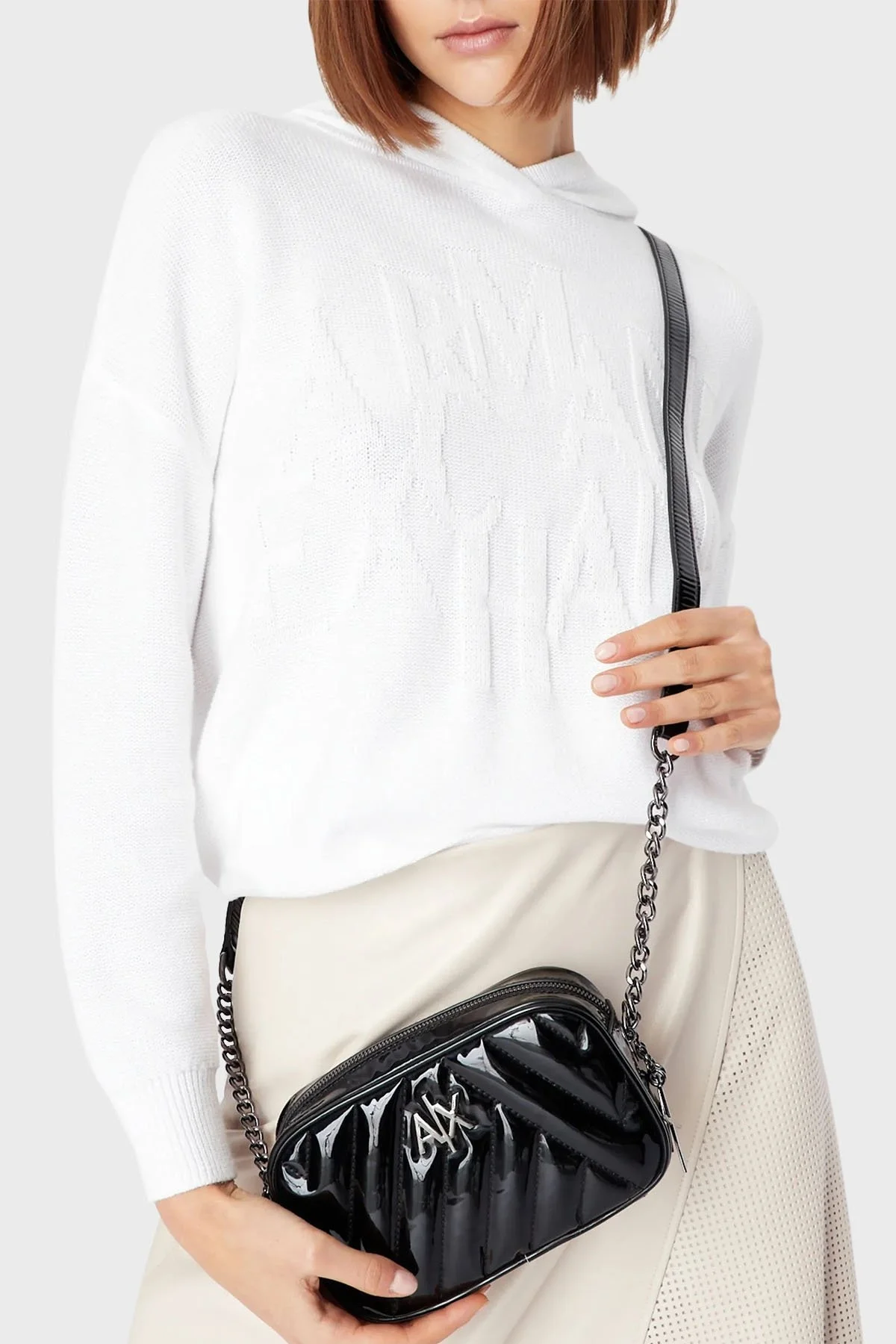 Armani Exchange Logolu Parlak Görünümlü Zincir Askılı Bayan Çanta 942855 3R700 00020 SİYAH - 2