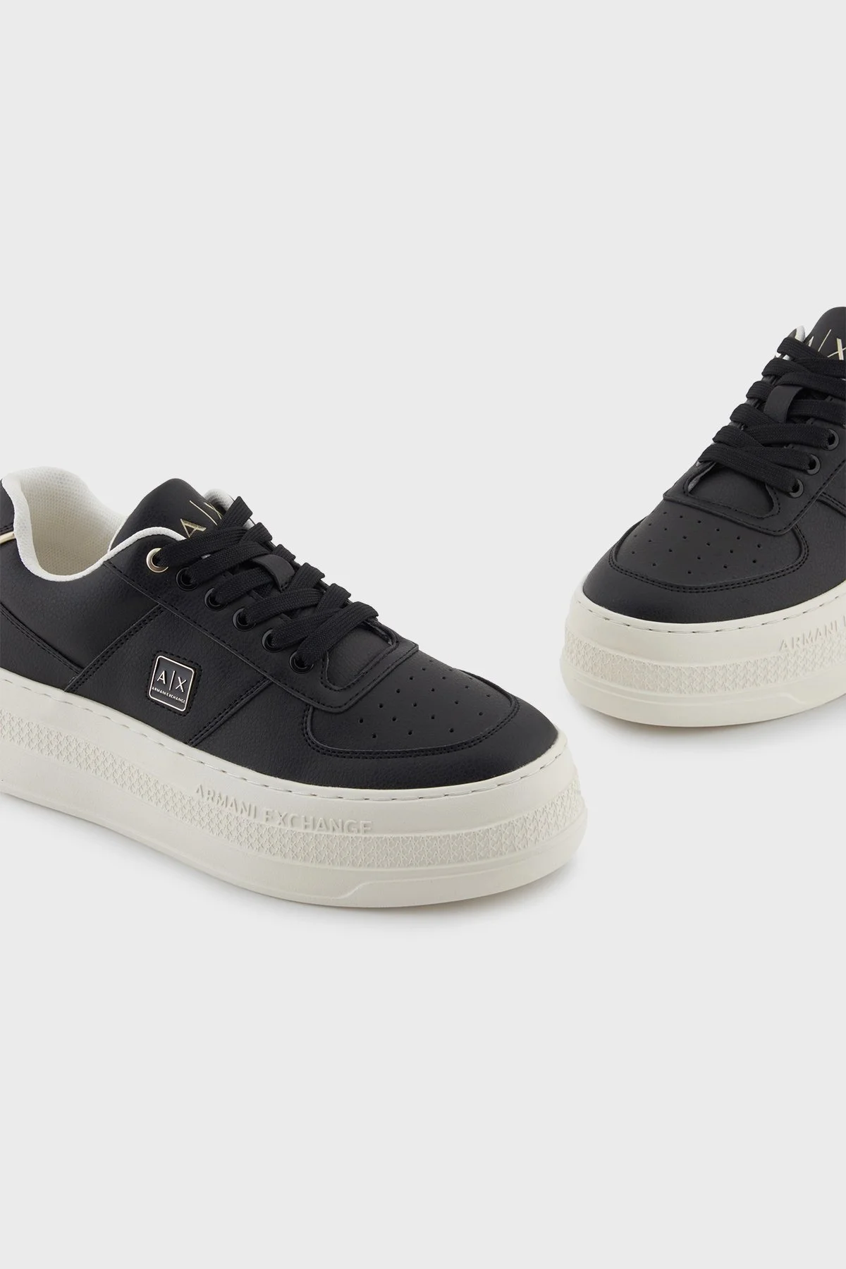 Armani Exchange Logolu Platform Taban Sneaker Bayan Ayakkabı XW001631 AF17351 MC077 SİYAH-GOLD - 4
