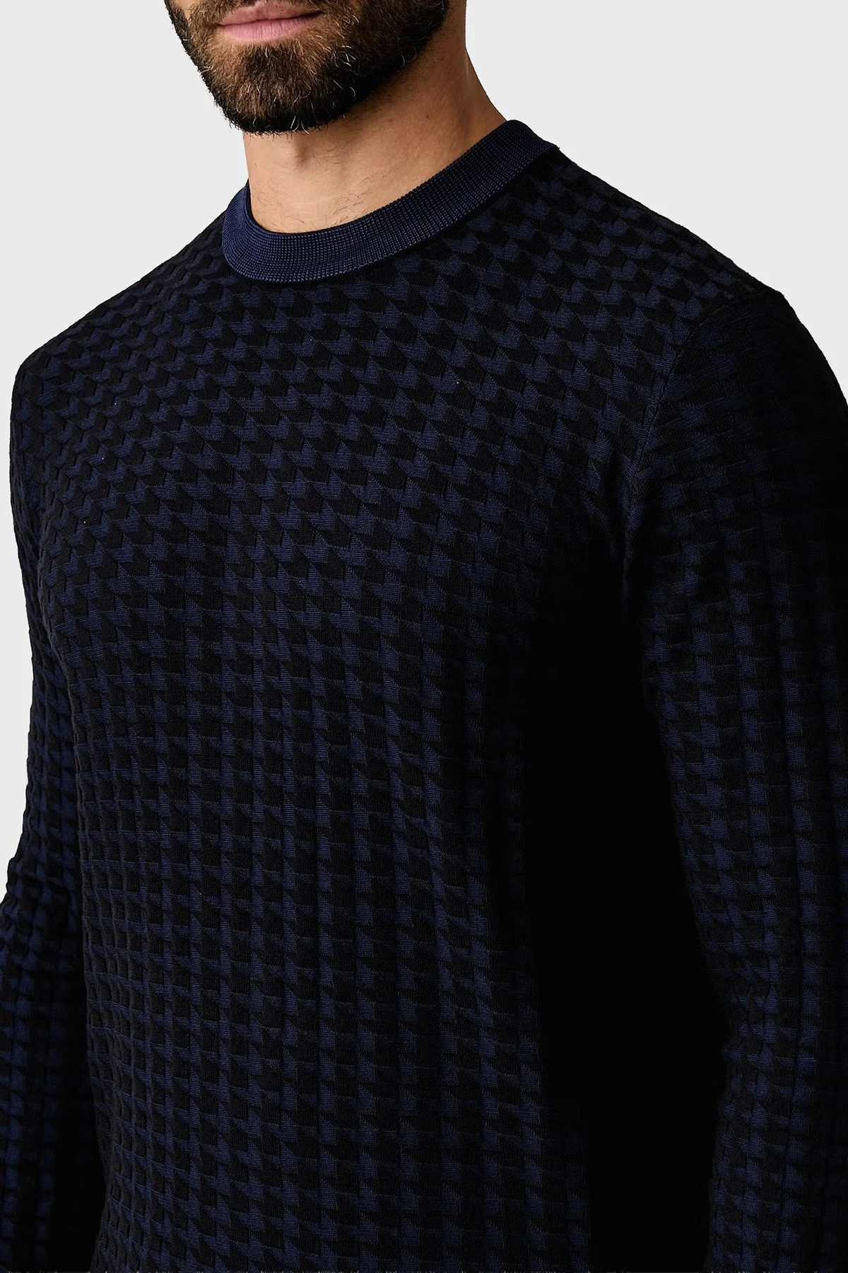 Armani Exchange Logolu Regular Fit Bisiklet Yaka Erkek Kazak XM003012 AF26379 FB537 Lacivert - 4