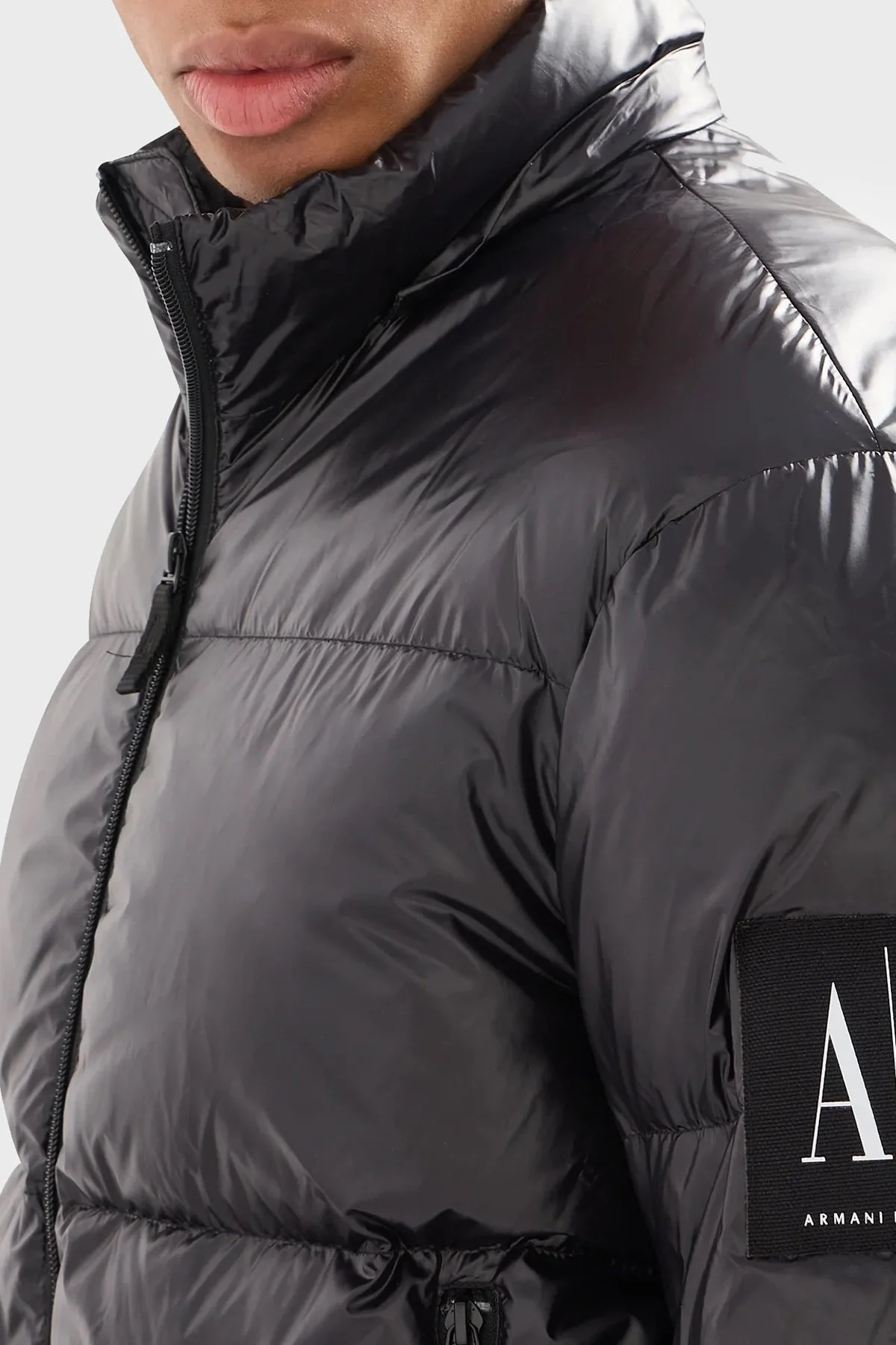 Armani Exchange Logolu Regular Fit Dik Yaka Kuş Tüyü Dolgulu Şişme Erkek Mont 8NZB70 ZNYNZ 1200 SİYAH - 4