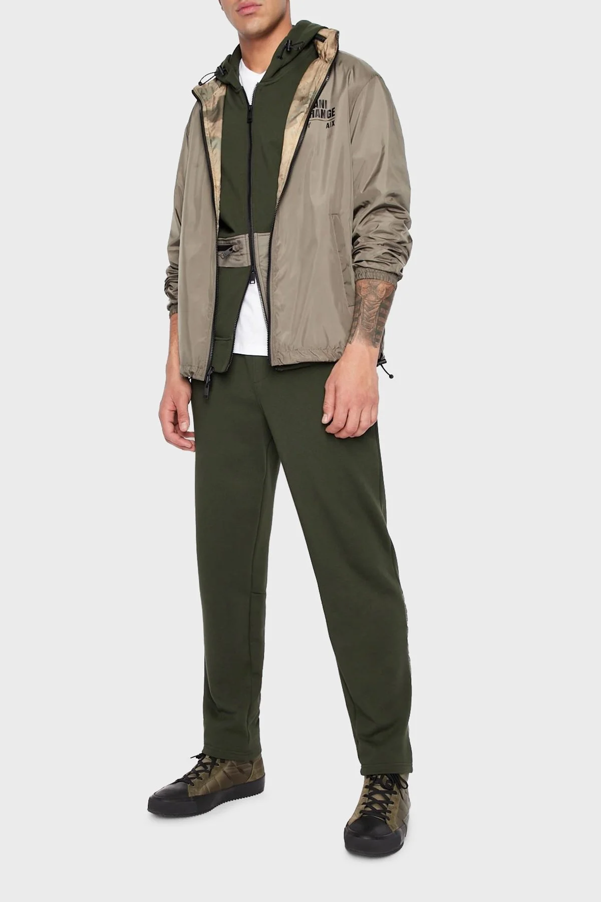 Armani Exchange Logolu Regular Fit Elastik Bel Bantlı Cepli Pamuklu Jogger Erkek Pantolon 6LZPFA ZJXAZ 4875 YEŞİL - 1