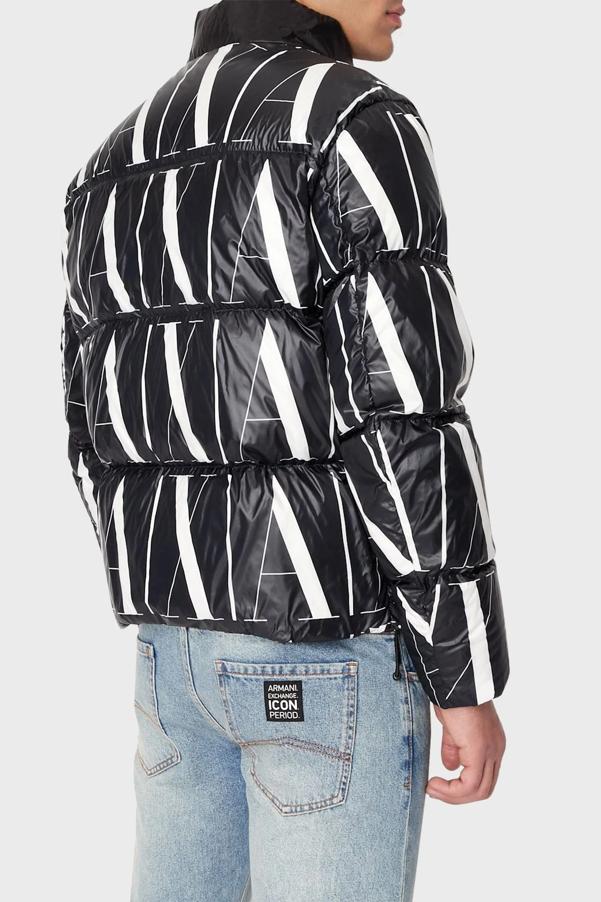 Armani Exchange Logolu Regular Fit Fermuarlı Şişme Erkek Mont 8NZBP8 ZNULZ 22AR SİYAH-BEYAZ - 3