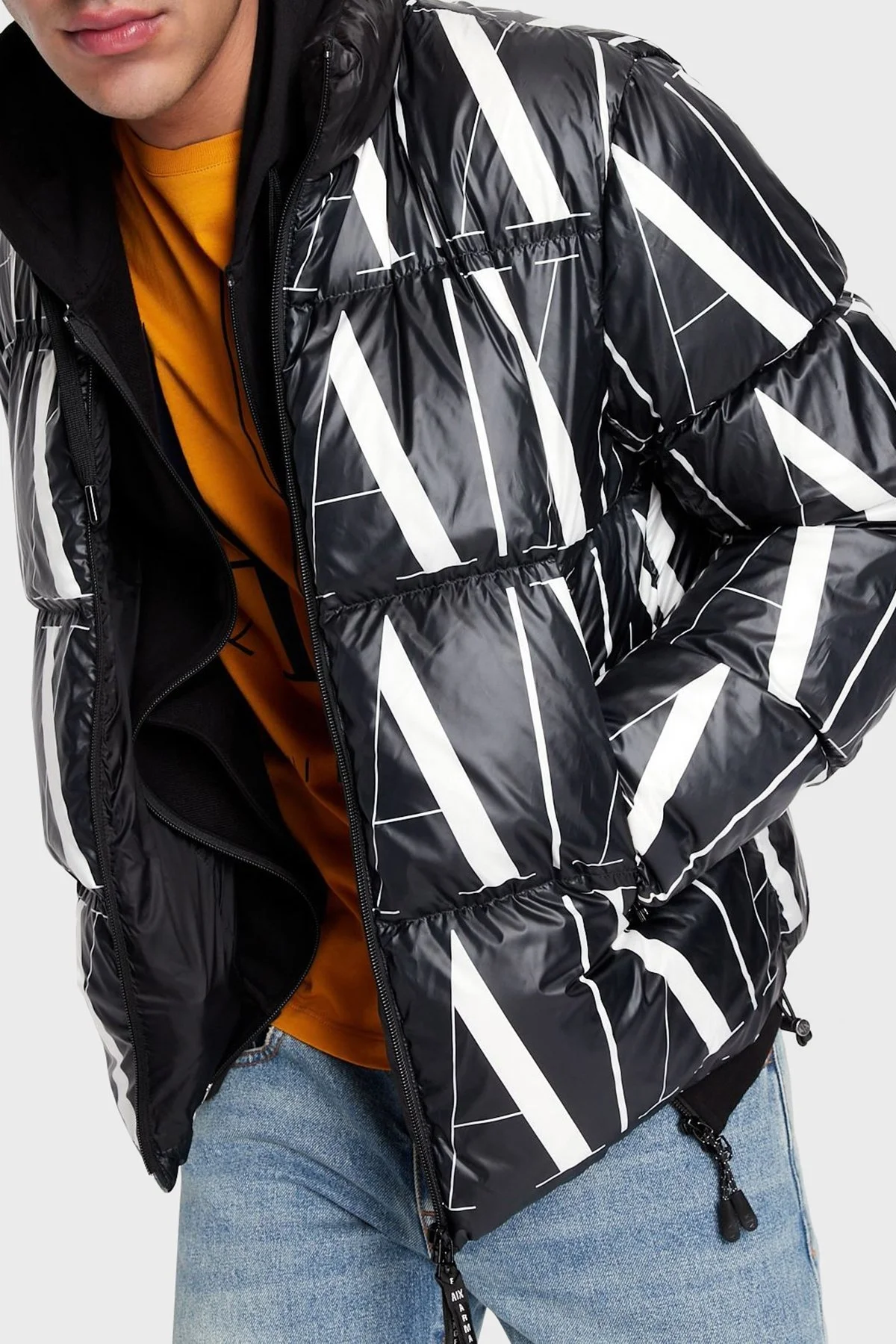 Armani Exchange Logolu Regular Fit Fermuarlı Şişme Erkek Mont 8NZBP8 ZNULZ 22AR SİYAH-BEYAZ - 4